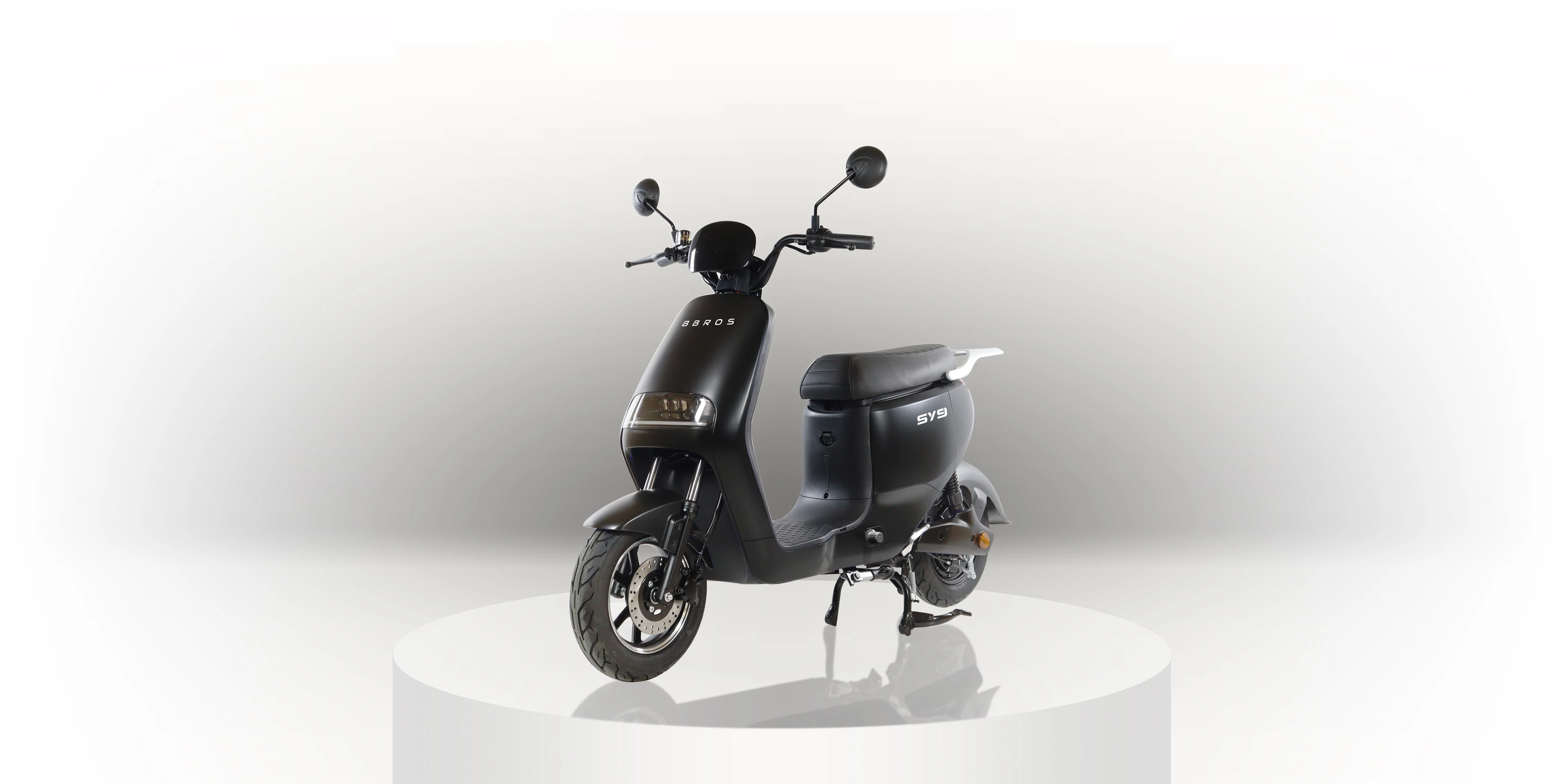 Scooter - Cosmic Black